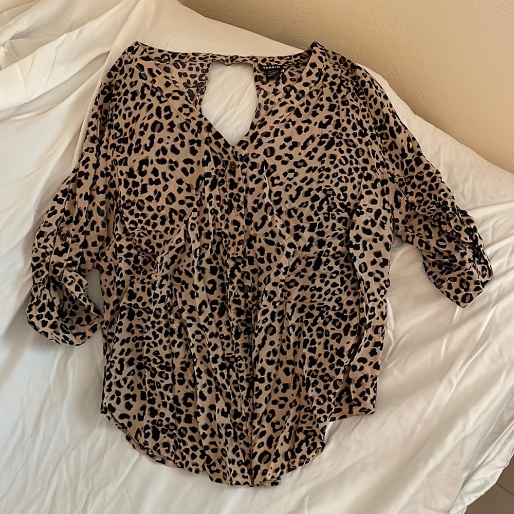 Torrid blouse size 2